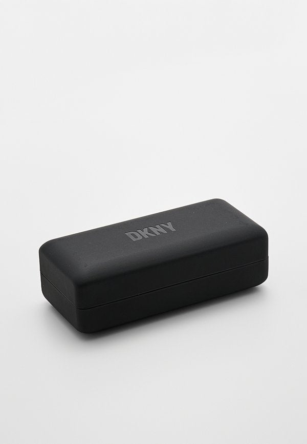 DKNY