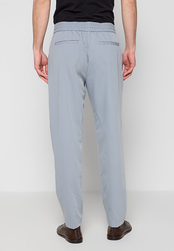 Lindbergh RELAXED FIT