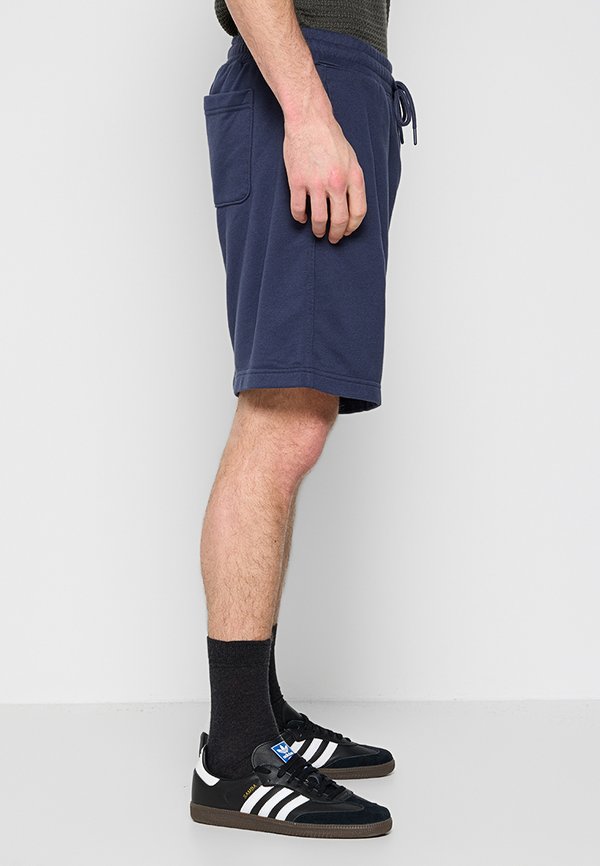 Abercrombie & Fitch
