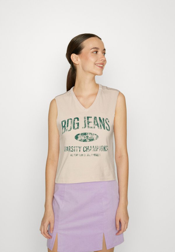 BDG Urban Outfitters VARSITY VEST