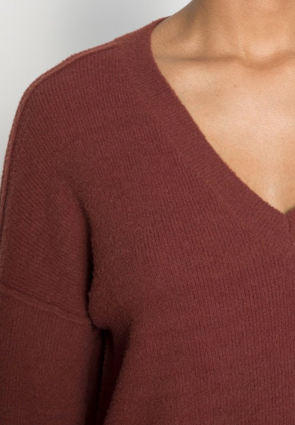Abercrombie & Fitch FRIENDLY V NECK