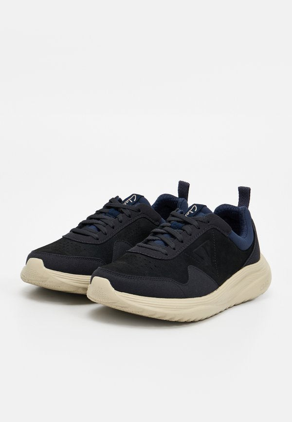 Clarks LT360