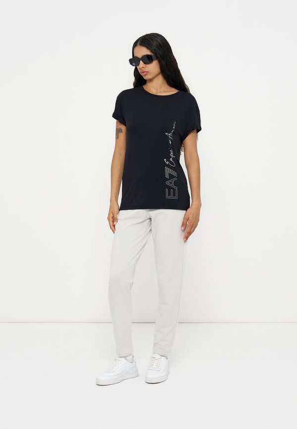 EA7 Emporio Armani