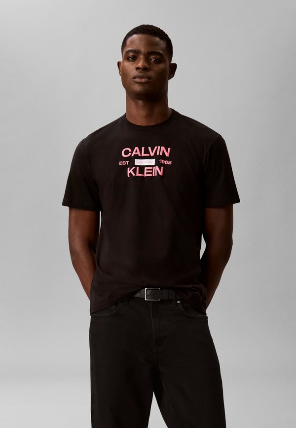 Calvin Klein Jeans STACK GRAP - Print T-shirt - black