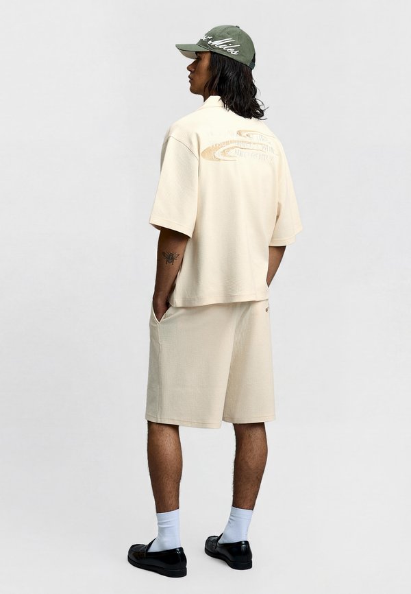 Bershka WAFFLE - SHIRT - Shirt - white