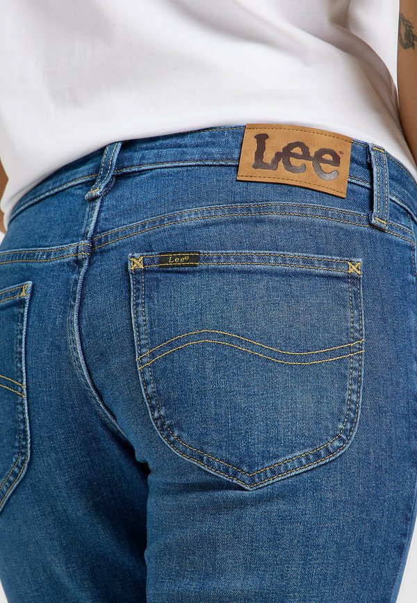 Lee JESSICA