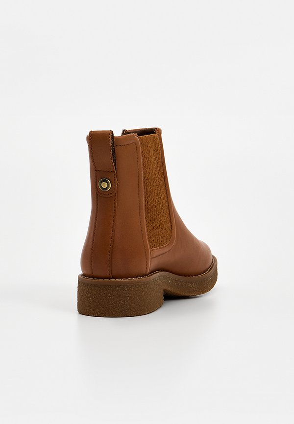 Clarks NELLA TOP