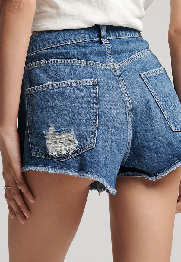 Superdry & Co VINTAGE RISE CUT OFF