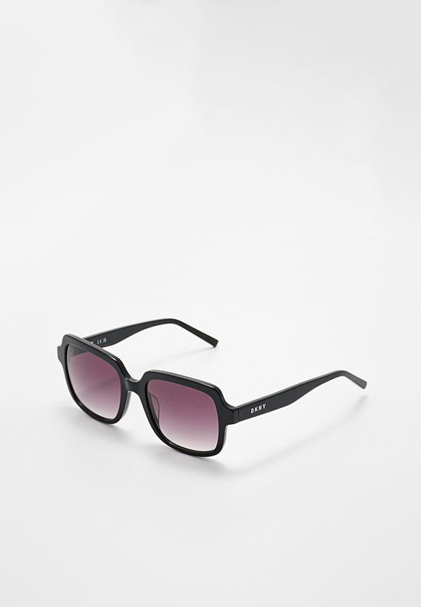 DKNY
