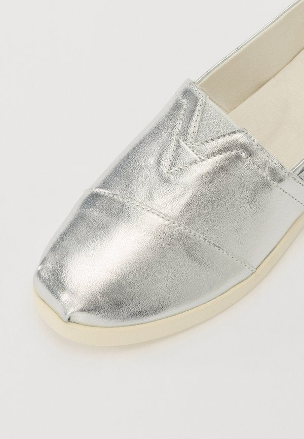 TOMS ALPARGATA
