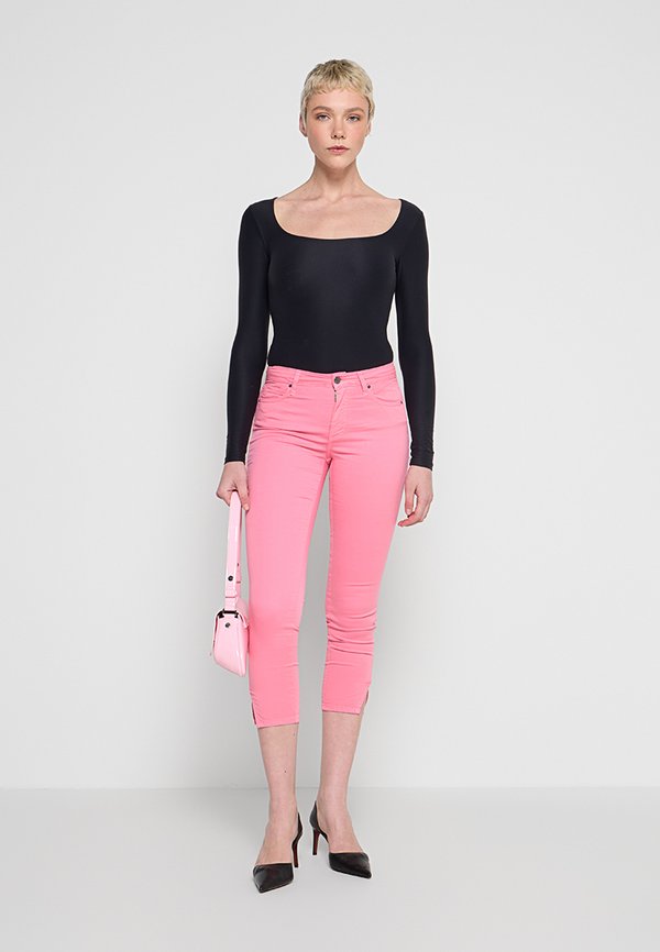 Armani Exchange