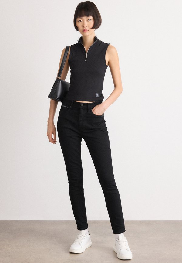 Calvin Klein Jeans