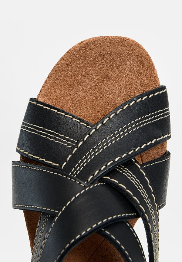 Clarks SABINA