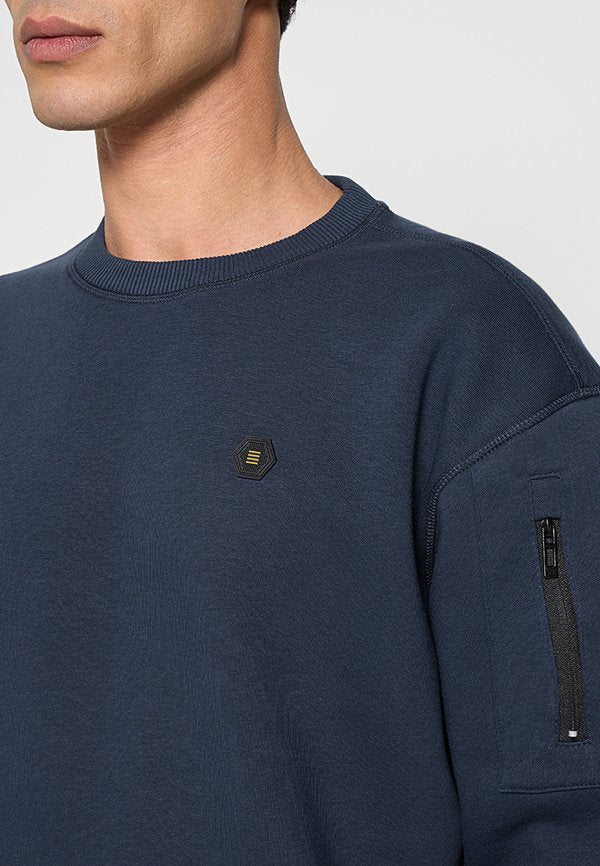 NO EXCESS CREWNECK