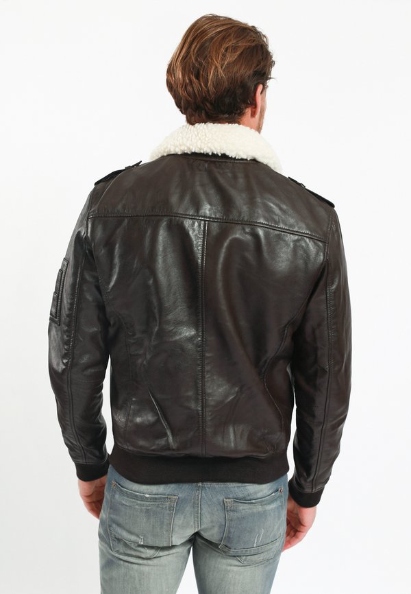 Lee Cooper BILL