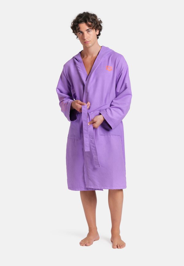 Arena ZEAL ROBE