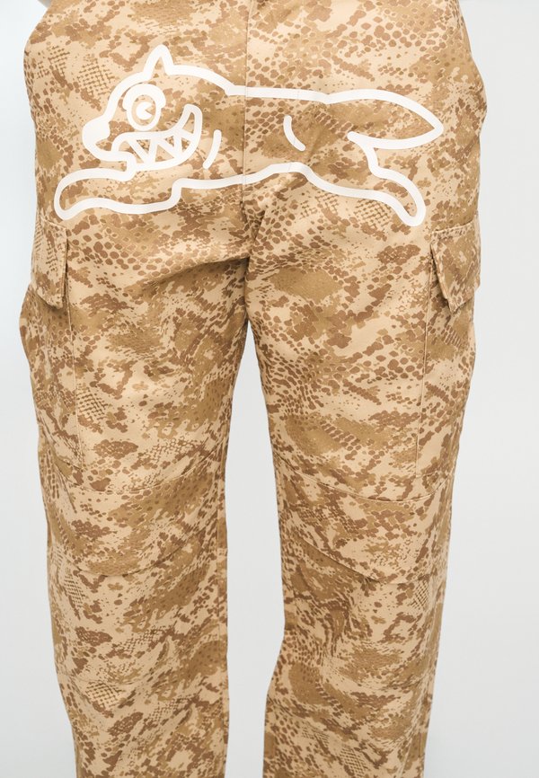Icecream SNAKESKIN RUNNING DOG PANTS