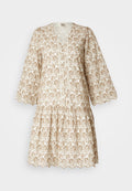 YAS Tall YASAPRILLA 3/4 DRESS