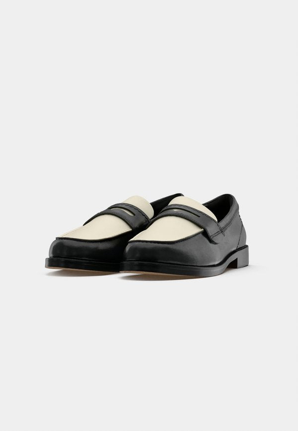 Clarks STRAVEN EDGE