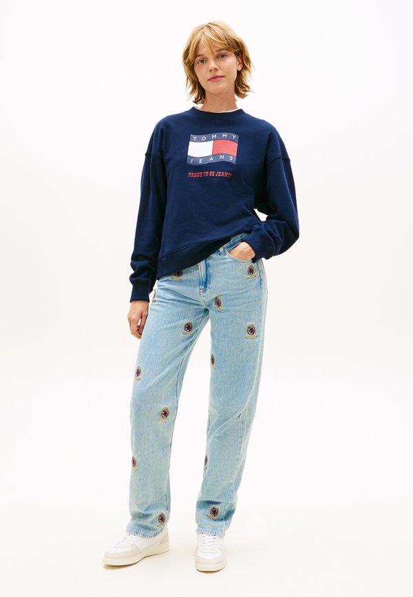 Tommy Jeans WAVY FLAG SUEDED TERRY BOXY SWEATSHIRT