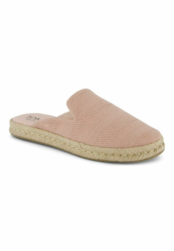 TOMS SANTIAGO