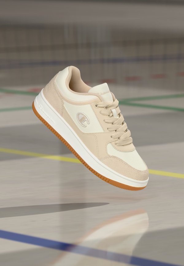 Champion RD18 LOW S