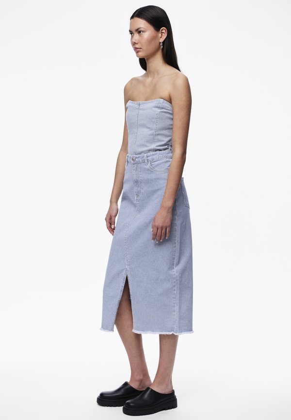 Pieces PCBILLO MIDI SKIRT