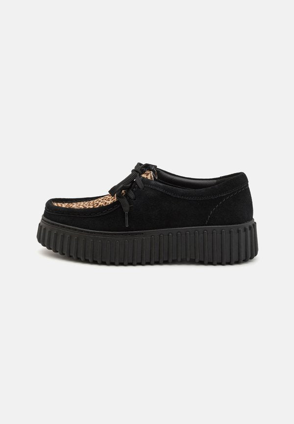 Clarks TORHILL BEE