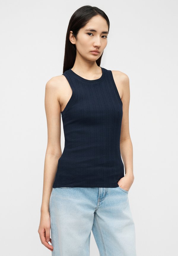 Victoria Beckham TANK
