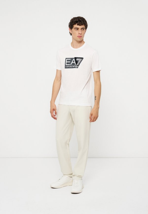 EA7 Emporio Armani