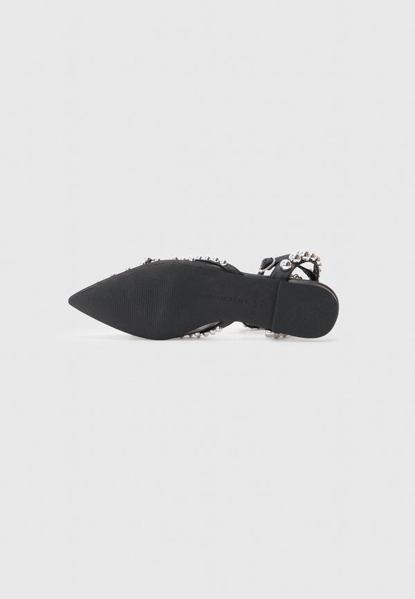 Steve Madden LYNNE
