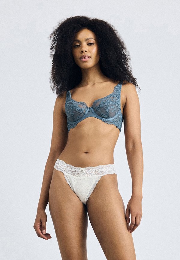 Hunkemöller DAISY