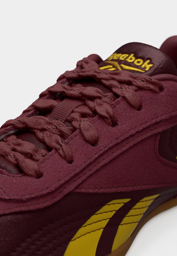 Reebok Classic ULTRA LO