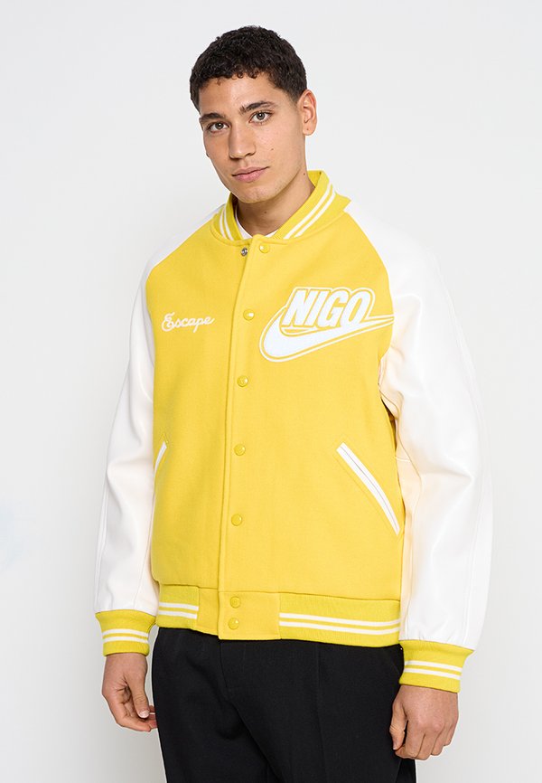 Nike Sportswear