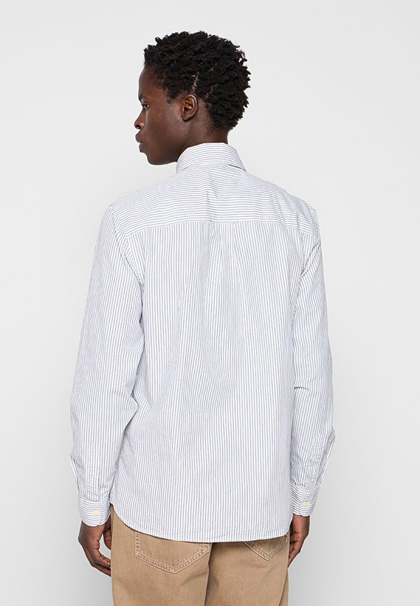 Lyle & Scott