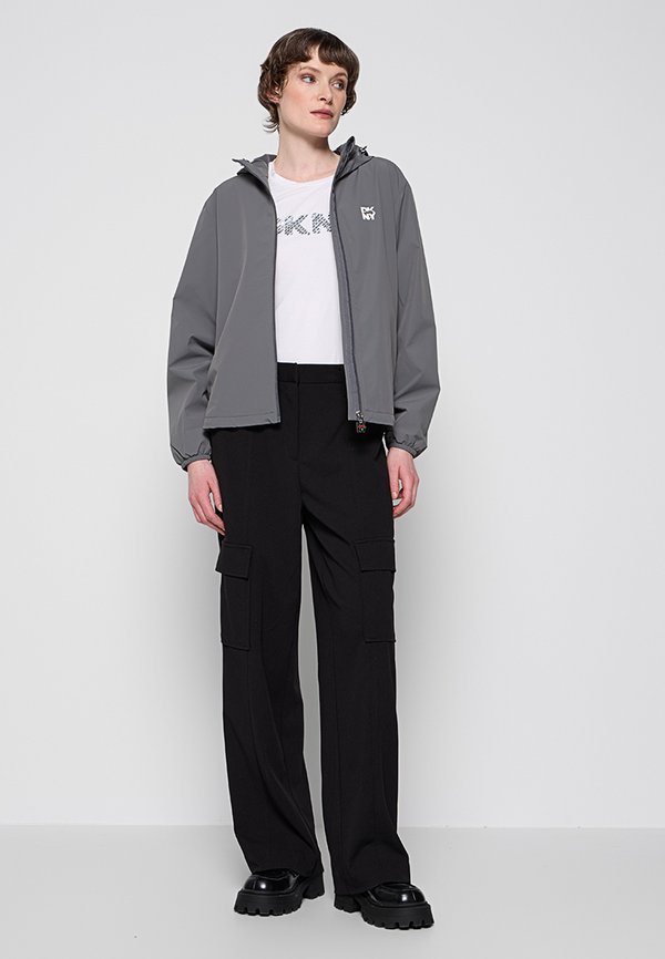 DKNY