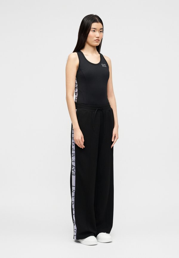 EA7 Emporio Armani