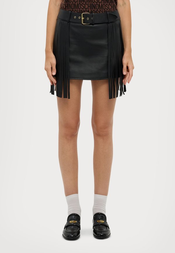 MOSCHINO GONNA