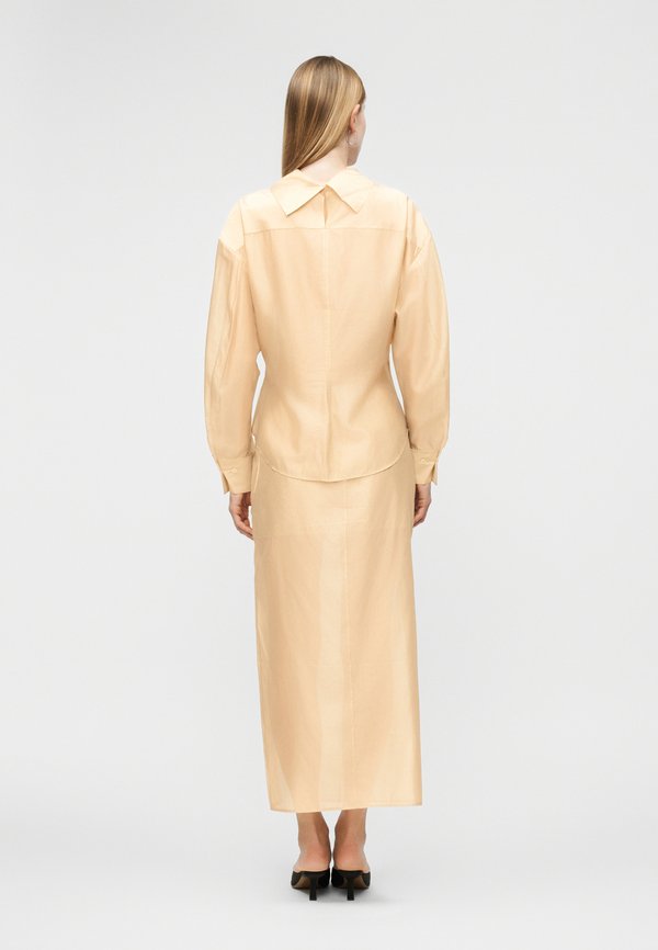 Filippa K FOLD COLLAR