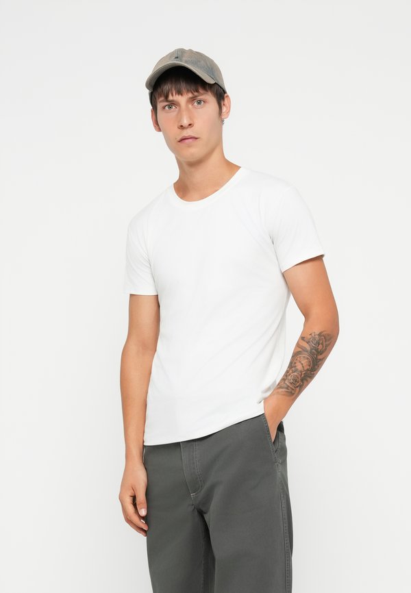 DOCKERS ALPHA LOOSE