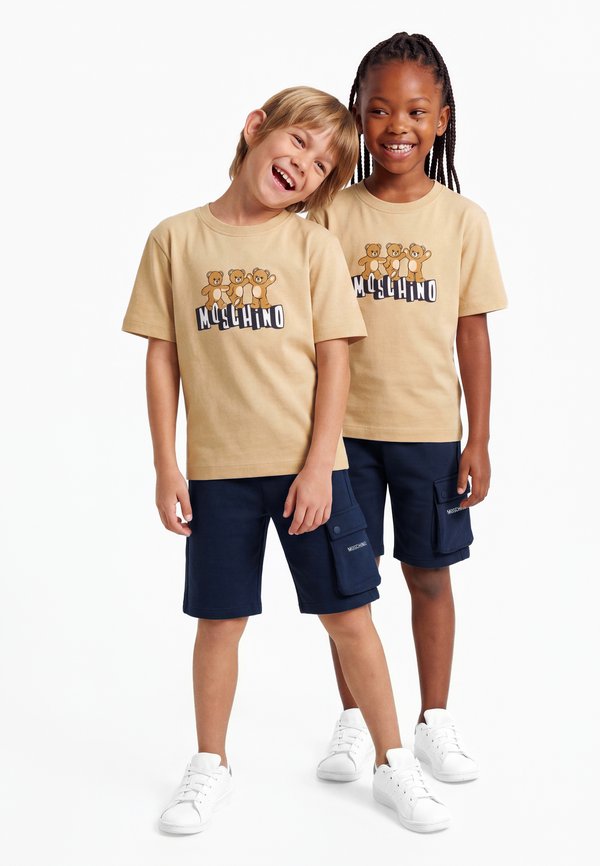 MOSCHINO UNISEX SET