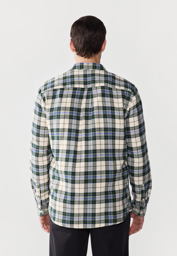 Pier One by Zalando