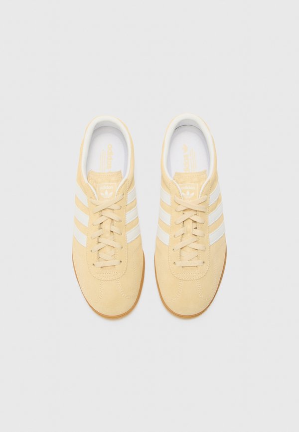 adidas Originals GAZELLE LO PRO W