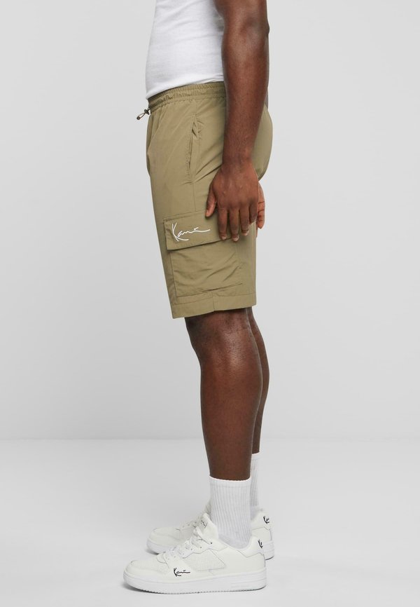 Karl Kani SMALL SIGNATURE ESSENTIAL
