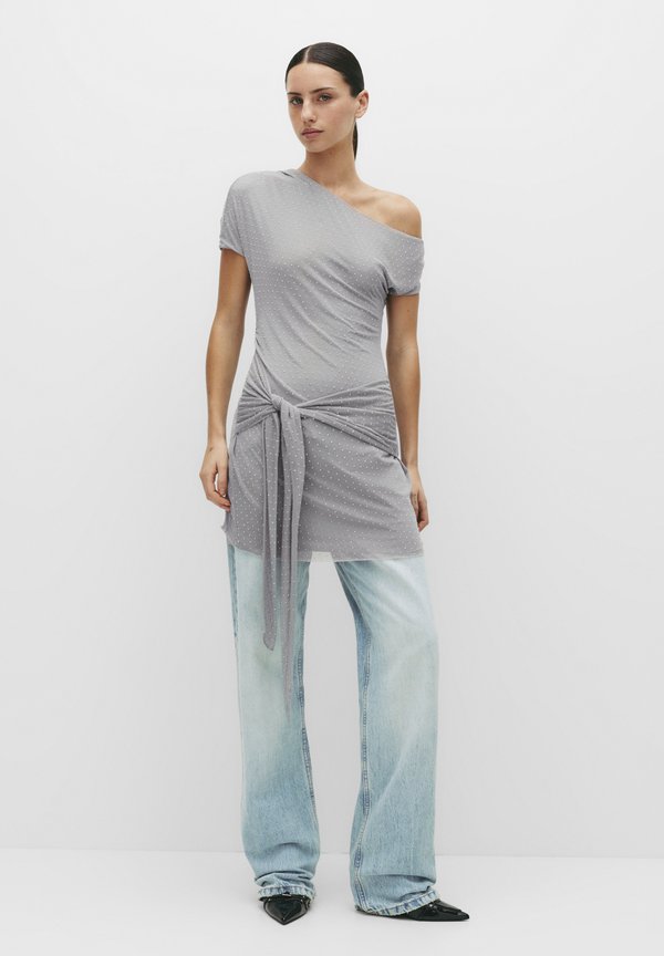 PULL&BEAR SHORT WITH DIAMANTE AND TIE DETAIL