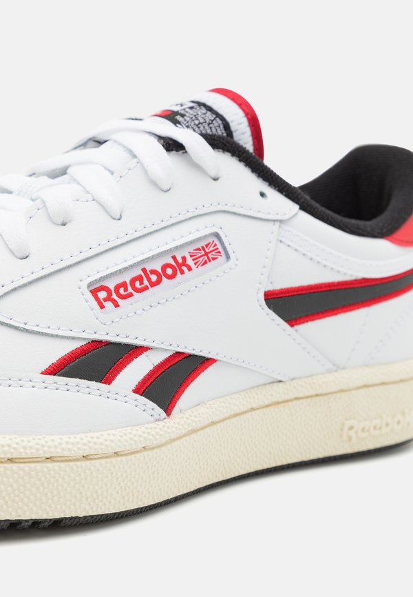 Reebok Classic CLUB C REVENGE