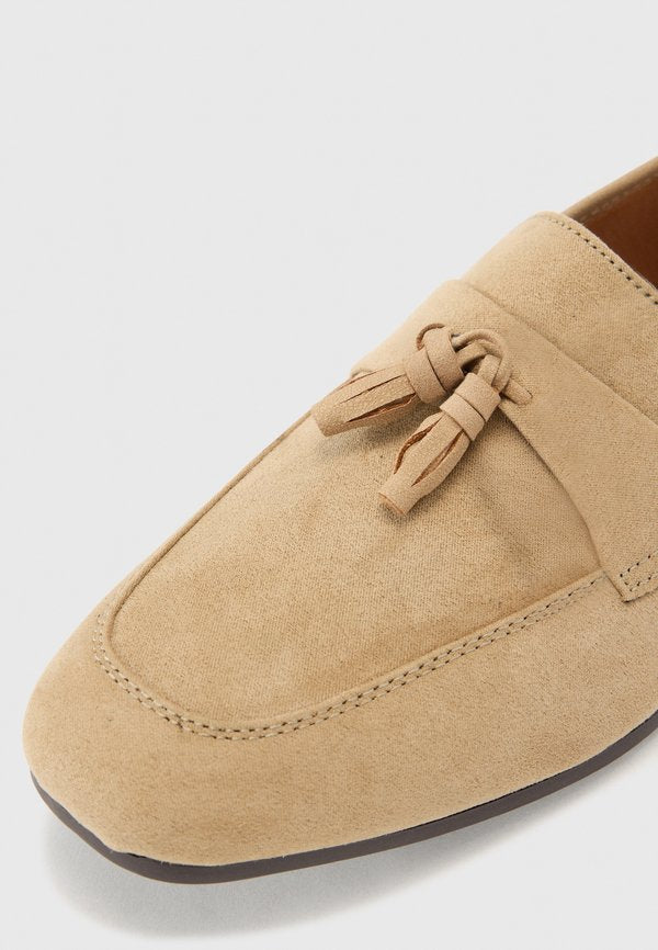 Pier One by Zalando