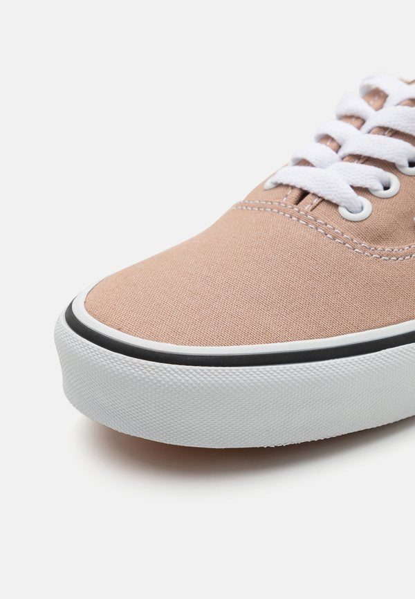 Vans AUTHENTIC UNISEX