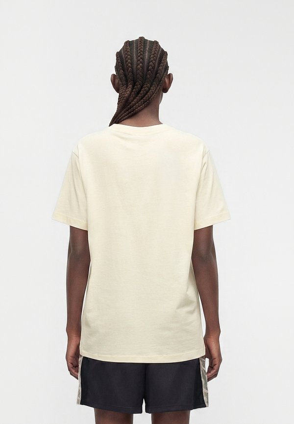 Nike Sportswear BOXY TEE