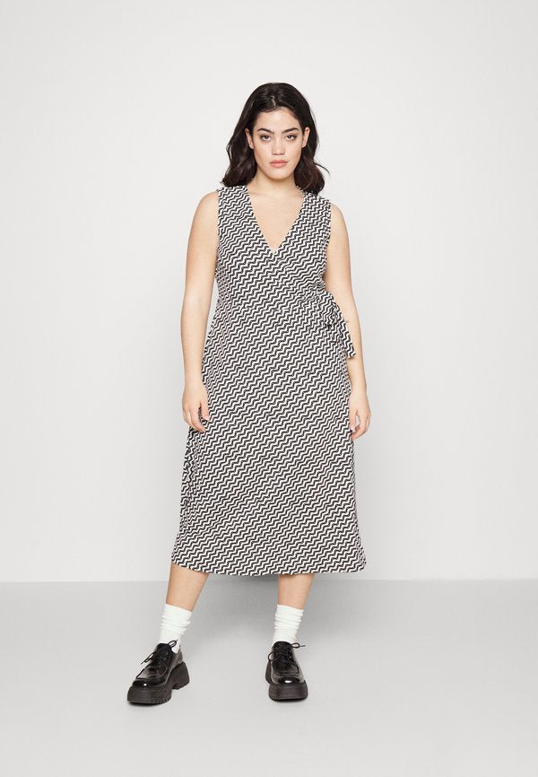 Pieces Curve MIDI WRAP DRESS